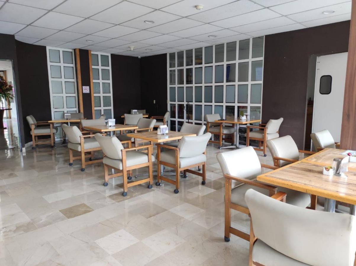 Hotel Oliver Inn - Tlalnepantla Мехико Экстерьер фото