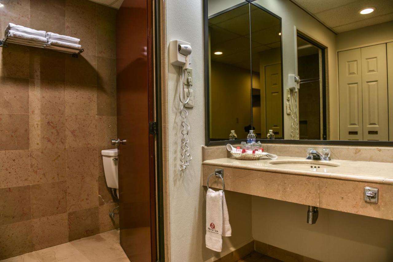 Hotel Oliver Inn - Tlalnepantla Мехико Экстерьер фото